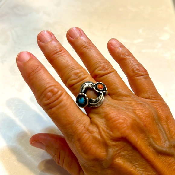 RARE Circle Leafs Vintage Native American Navajo Turquoise Coral Sterling Silver - Picture 3 of 7